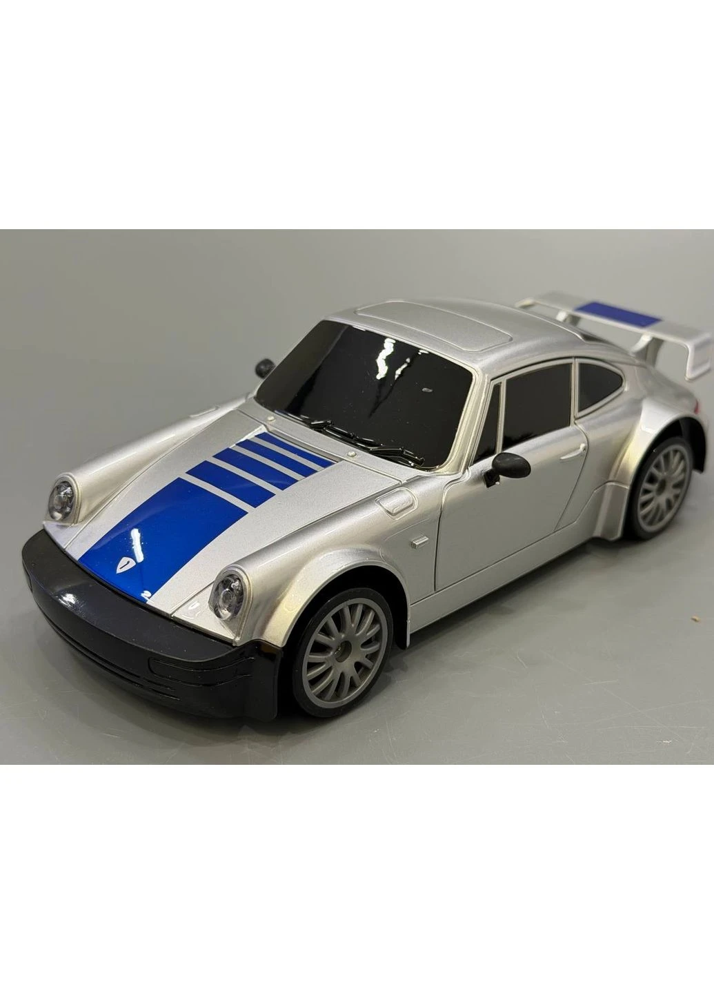 Дріфт-машина Porsche 911 на радіокеруванні повнопривідна масштаб 1:24 Срібляста (JY-2005-6) No Brand (402488297)