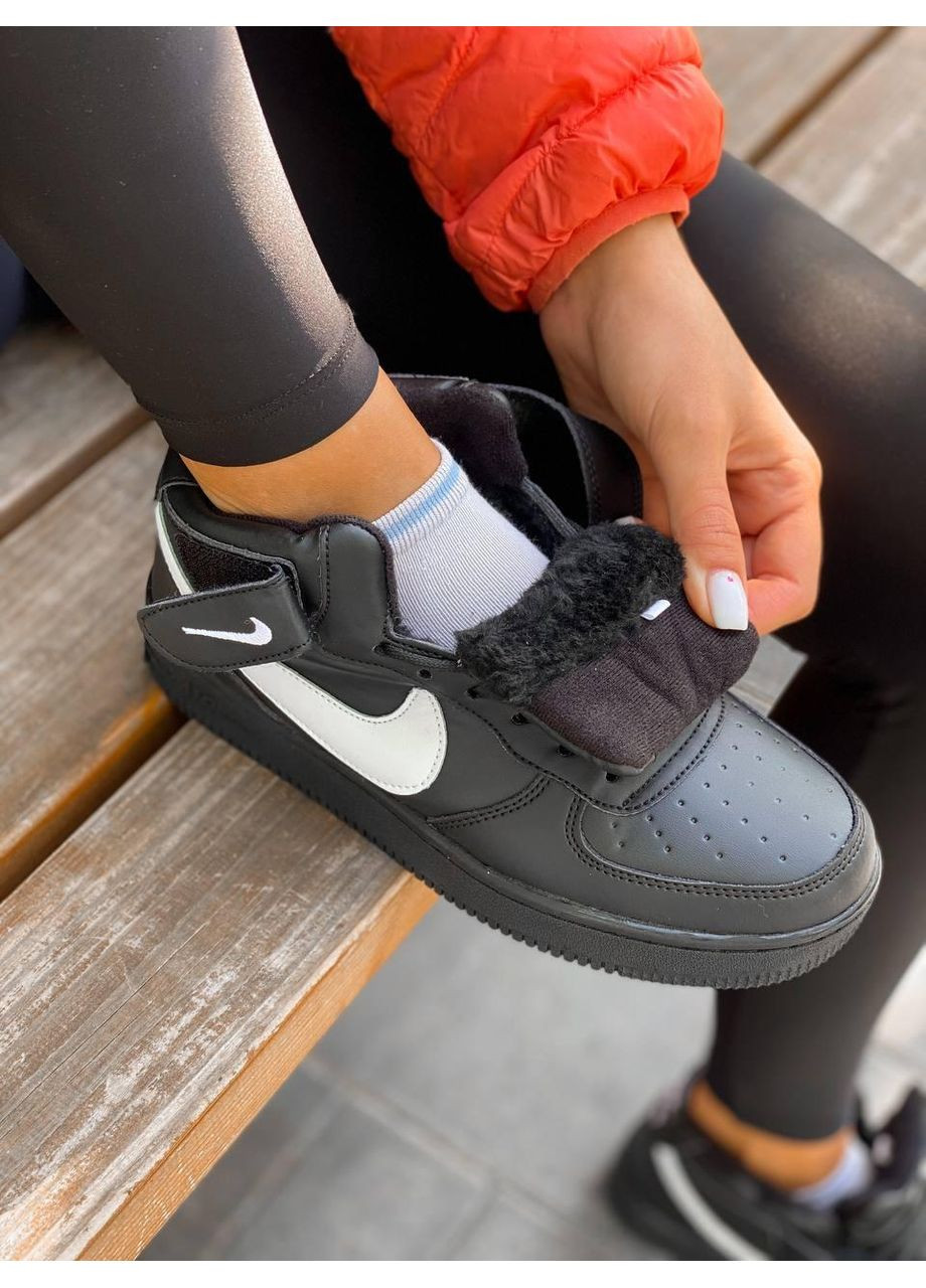 Черные зимние кроссовки мужские nike air force mid winter black white найк аир форс 1 премиум No Brand