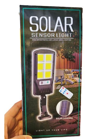 Вуличний світильник ліхтар акумуляторний Solar Sensor Light BK-240-SMD-B з пультом на сонячній батареї Bailong (297331212)