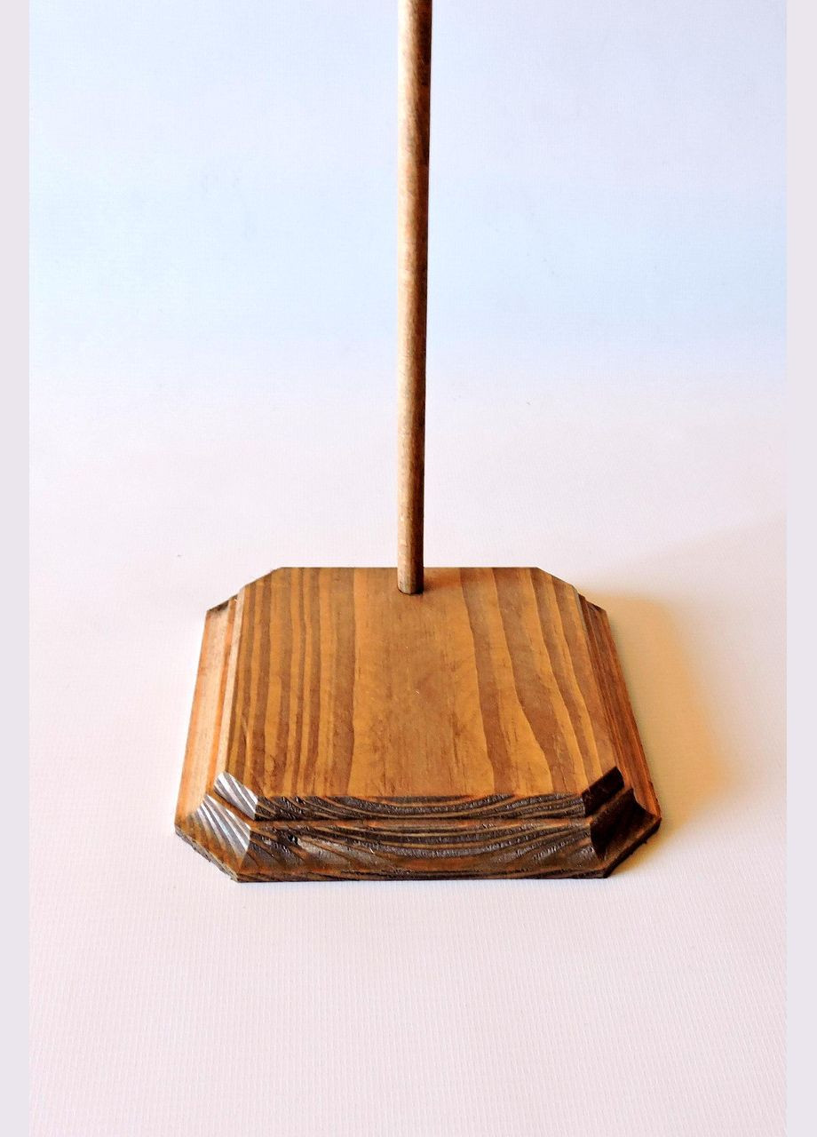 Підставка для ляльок з дерева Модело 13х13 капучино (КУК-130409) No Brand (328909171)