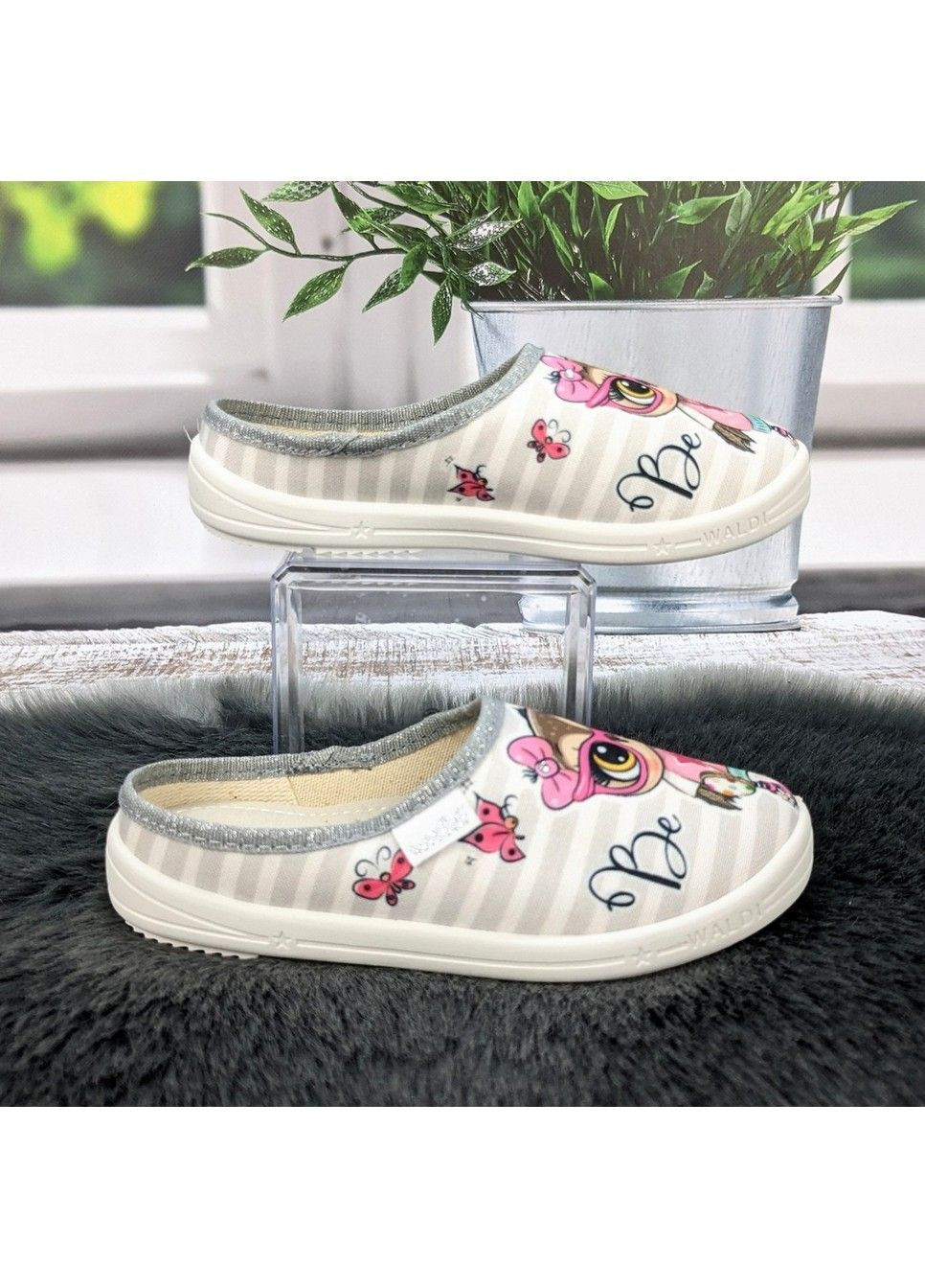 Серые тапочки детские для девочки Waldi