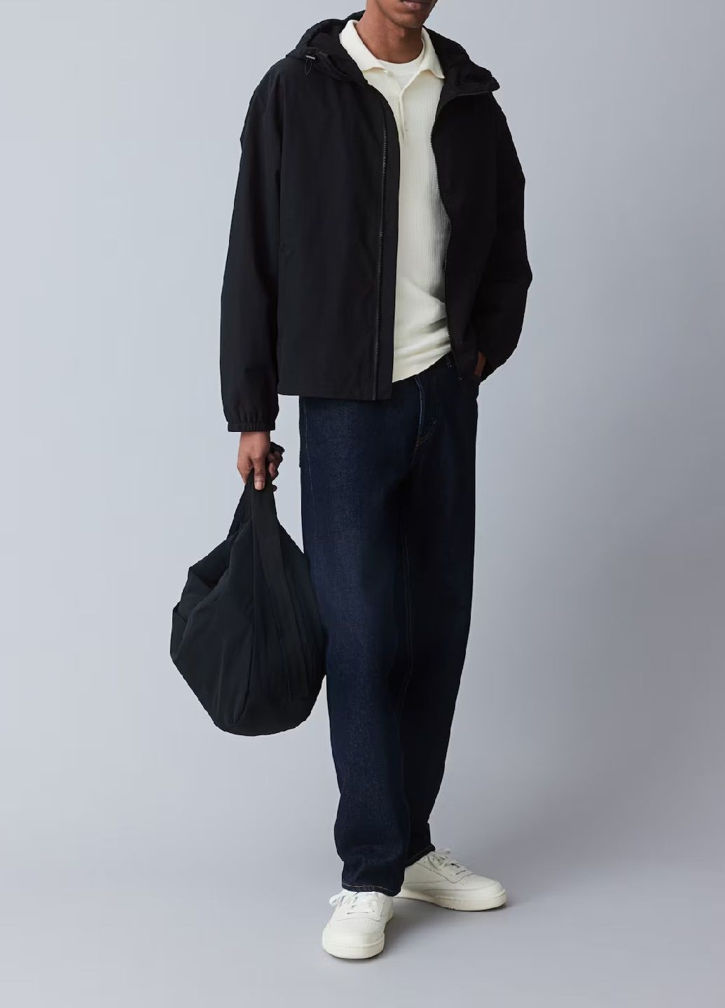 Чорна демісезонна вітровка H&M