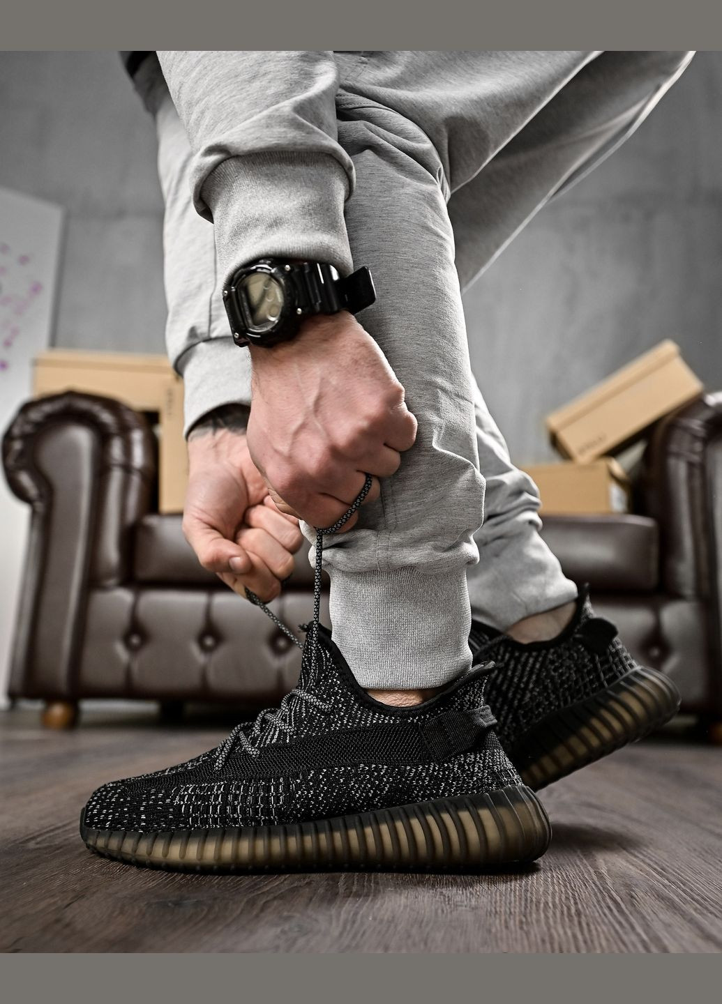 Чорно-білі Літні стильні кросівки чоловічі yeezy чорно-білі Freedom