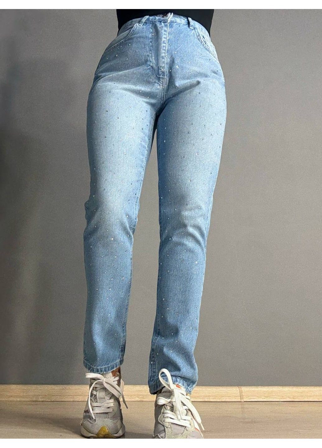 Джинси жіночі 3077 MOM з розсипом камінців блакитні Its Basic - (342230141)