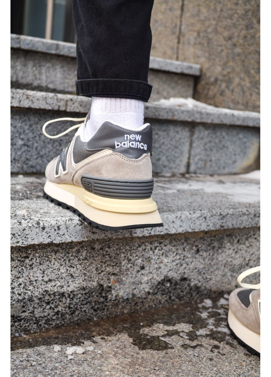 Сірі Осінні кросівки чоловічі new balance 574 grey dark grey нью беланс 574 No Brand