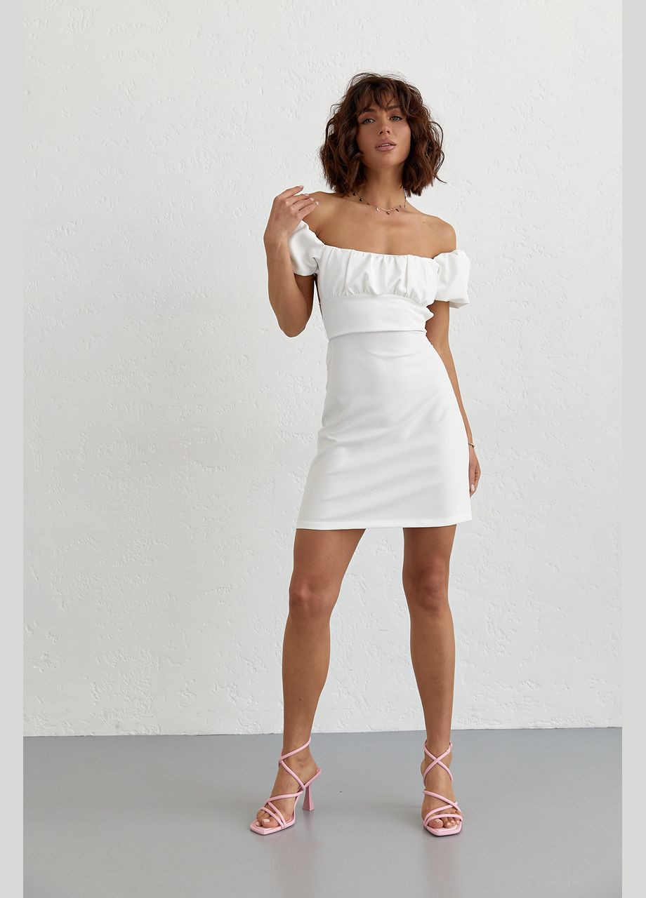 Белое повседневный короткое платье со шнуровкой на спине 2461 Lurex однотонное