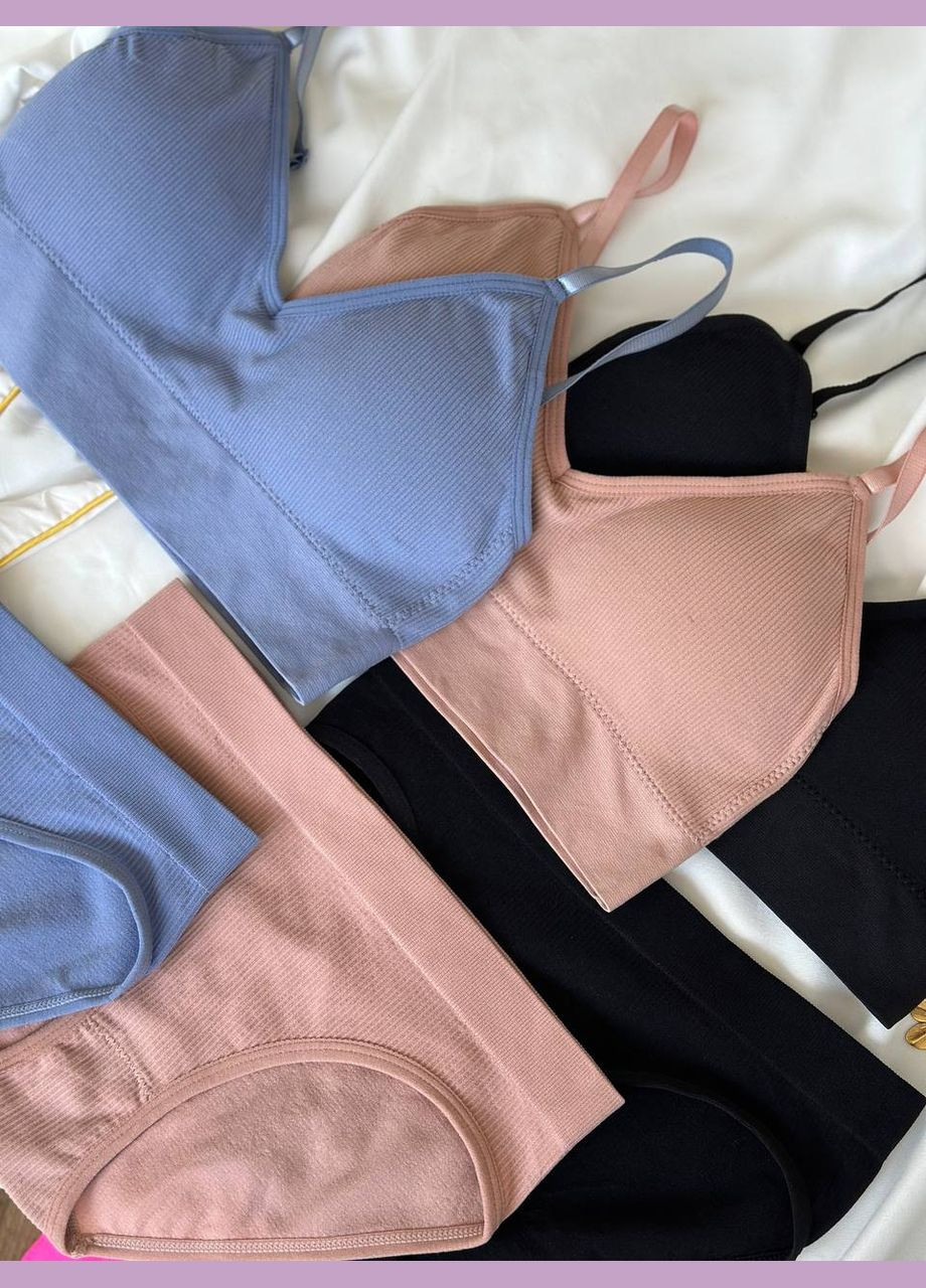 Пудровый демисезонный удобный яркий комплектик Vakko