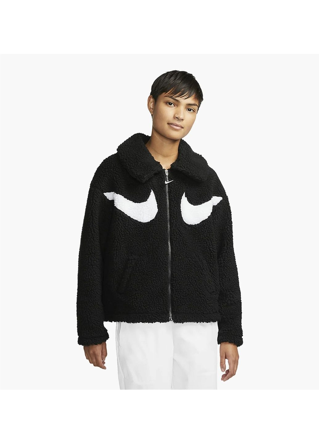 Чорна куртка жіноча sportswear swoosh black Nike