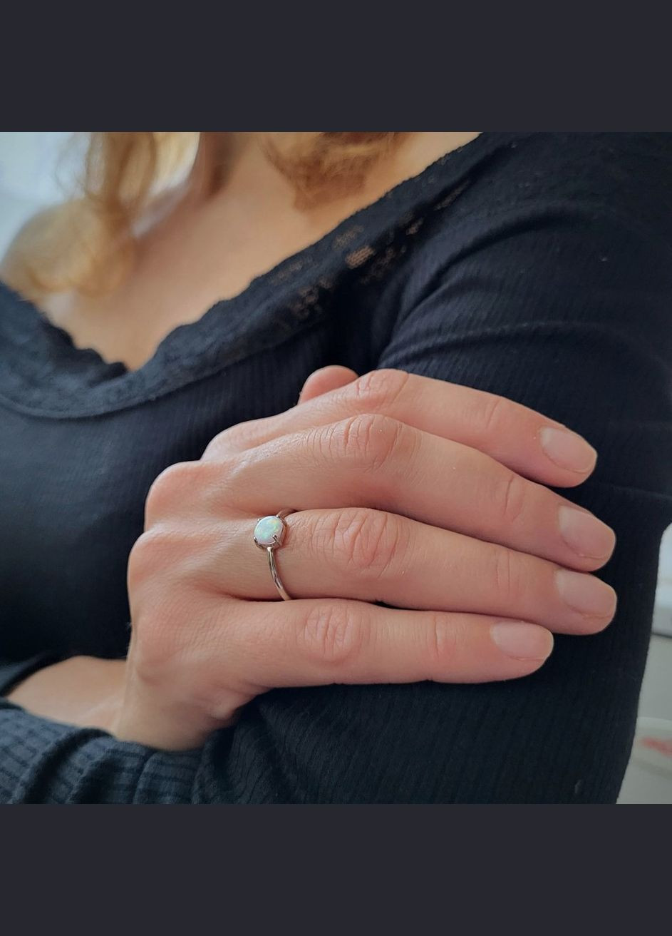 Серебряное кольцо с Белым Опалом размер серебро 925 пробы Родированное кк2опб/1186 1.20г No Brand (306741603)