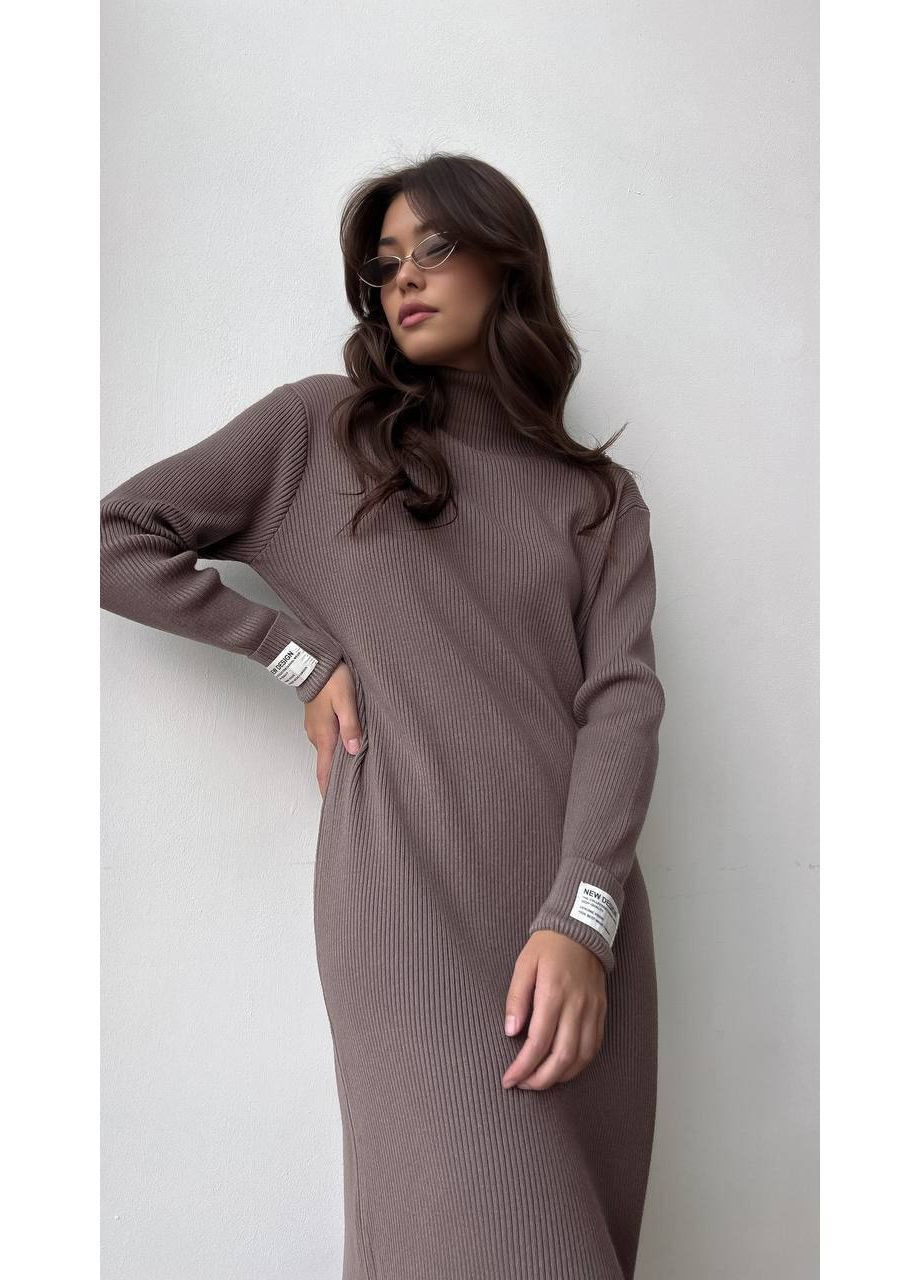 Светло-коричневое платье рубчик на флисе меди с воротничком Україна