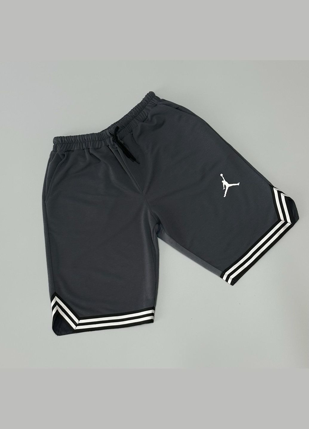 Літні чоловічі шорти Air Jordan сірі No Brand (340272901)