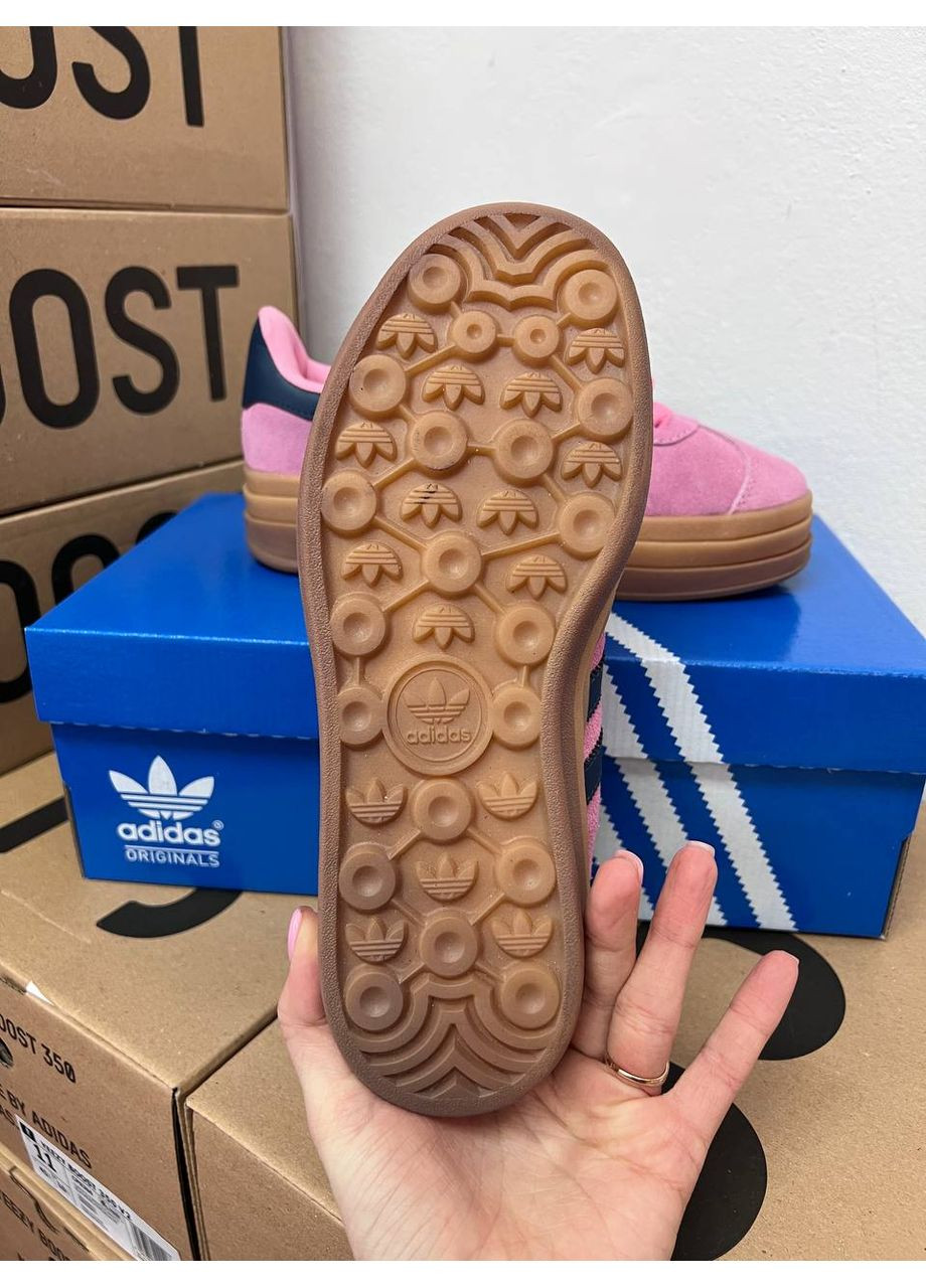 Рожеві Осінні кросівки чоловічі adidas gazelle platfrom bold pink адідас газель No Brand