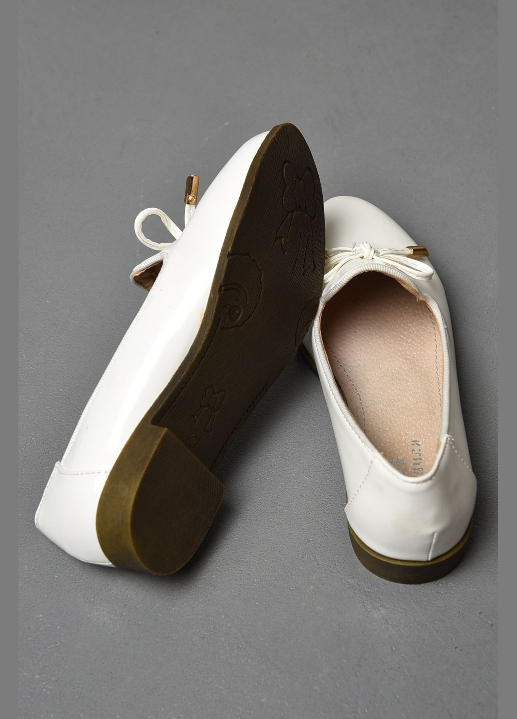 Туфлі для дівчинки білого кольору Let's Shop (292251703)