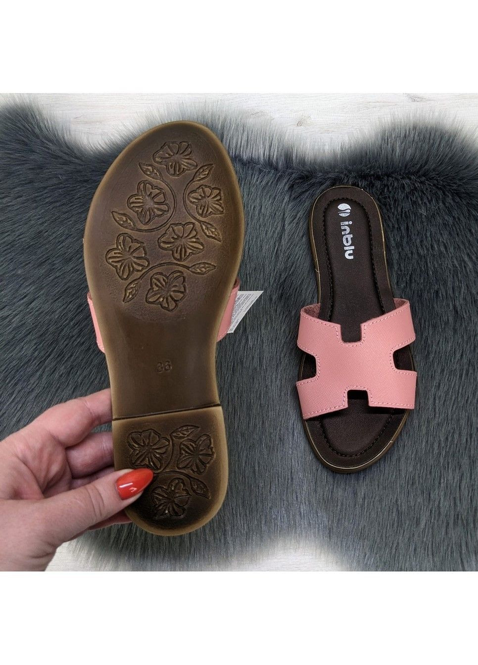 Розовые шлепанцы женские кожаные Inblu