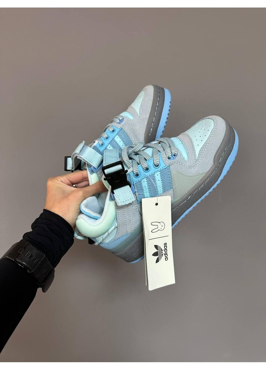 КРОСІВКИ ЖІНОЧІ ADIDAS FORUM X BAD BUNNY LIGHT BLUE АДІДАС ФОРУМ БЕД БАННІ No Brand блакитні демісезони (369393639)