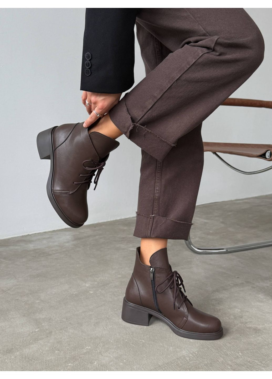 Осенние демисезонные кожаные ботинки Helen