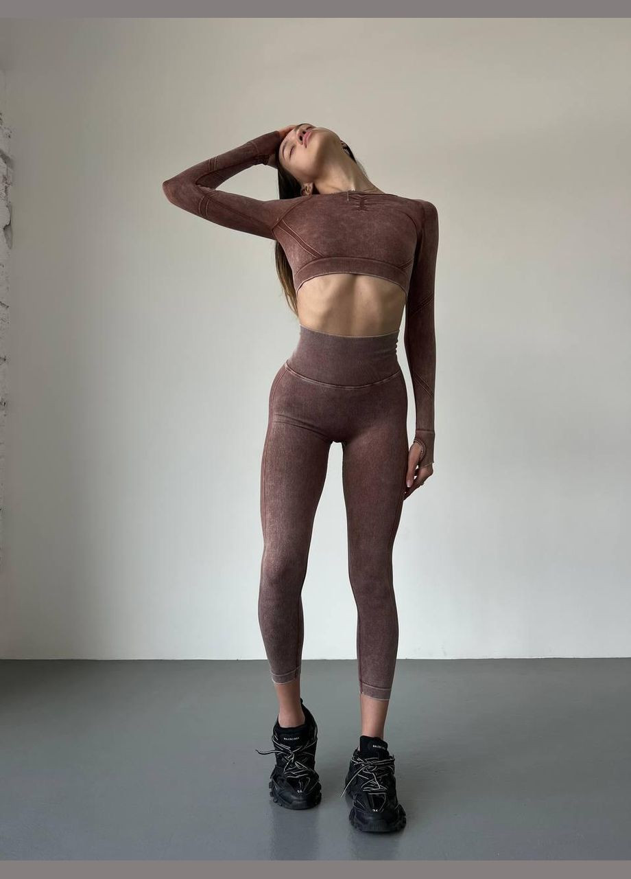 Спортивний костюм двійка (рашгард та легінси) з пуш-ап ефектом шоколадного кольору, розмір XS Trends (330757731)