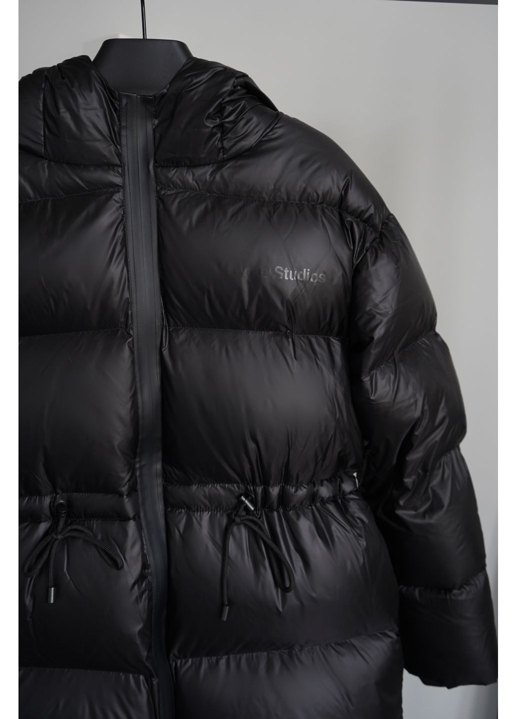 Чорний зимній Пуховик One