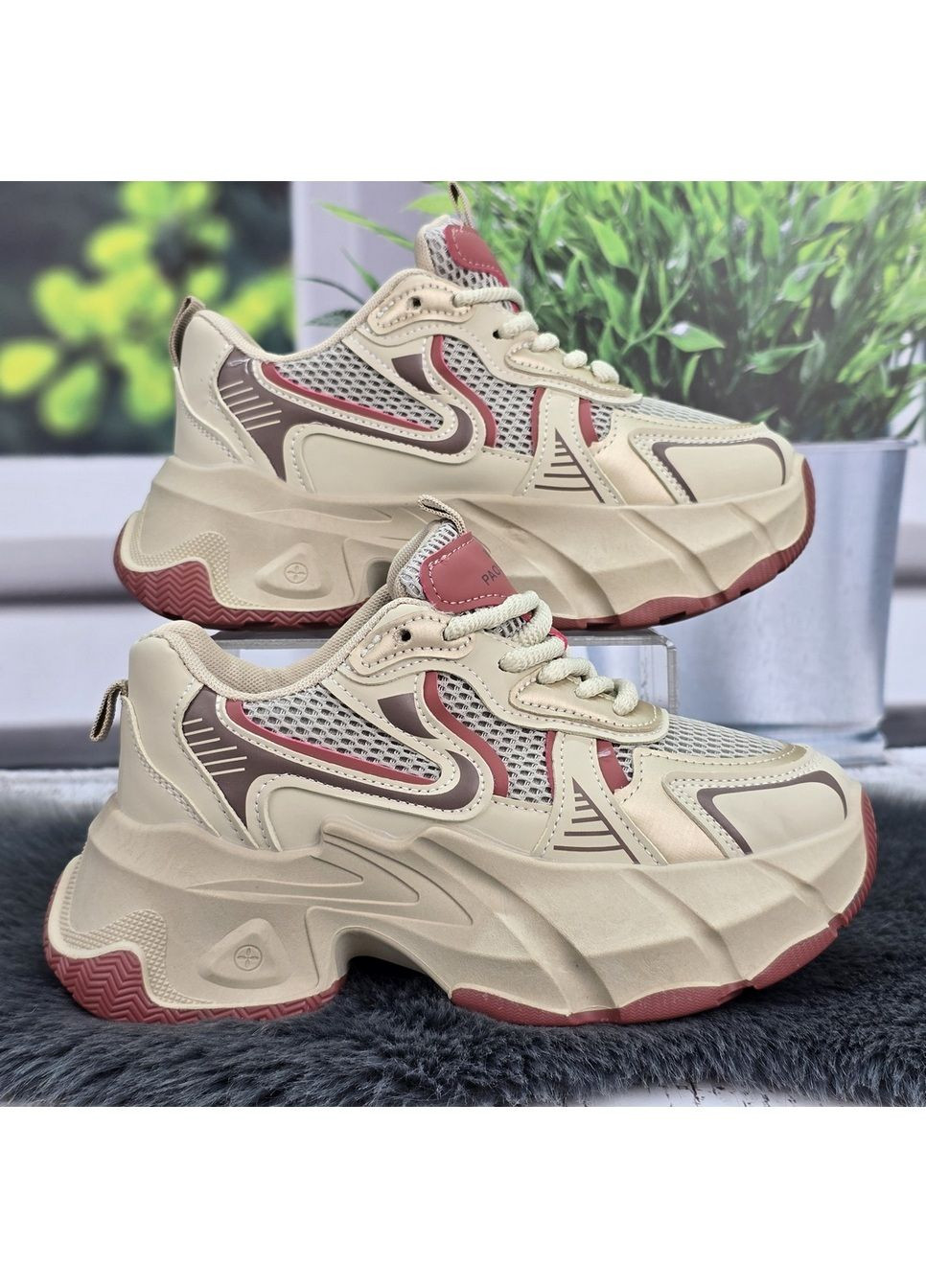 Молочные демисезонные кроссовки детские для девочки Kimboo