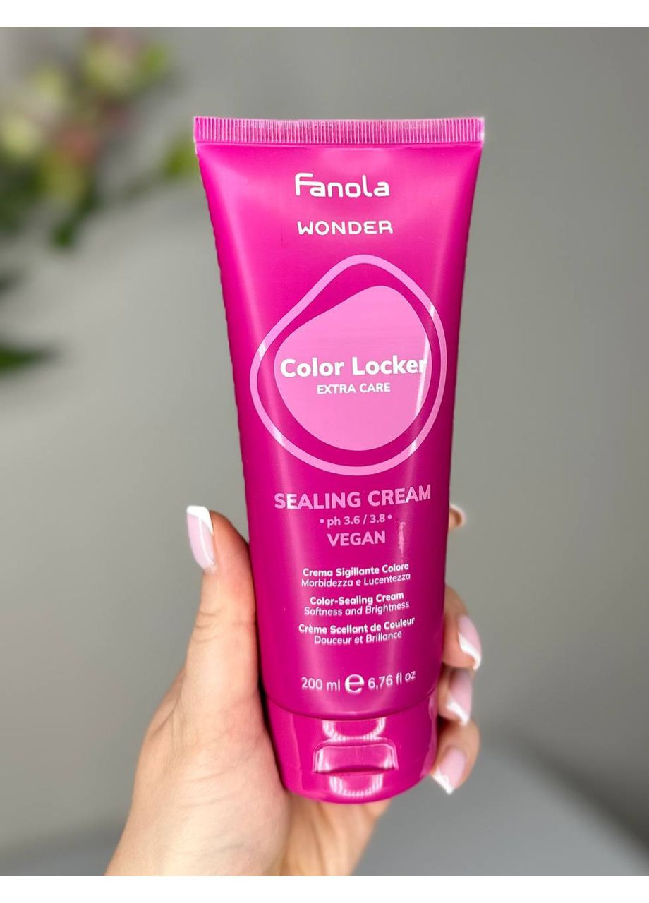Розгладжуючий крем для фарбованого волосся Wonder Color Locker Extra Care Sealing Cream 200 мл Fanola (373036293)