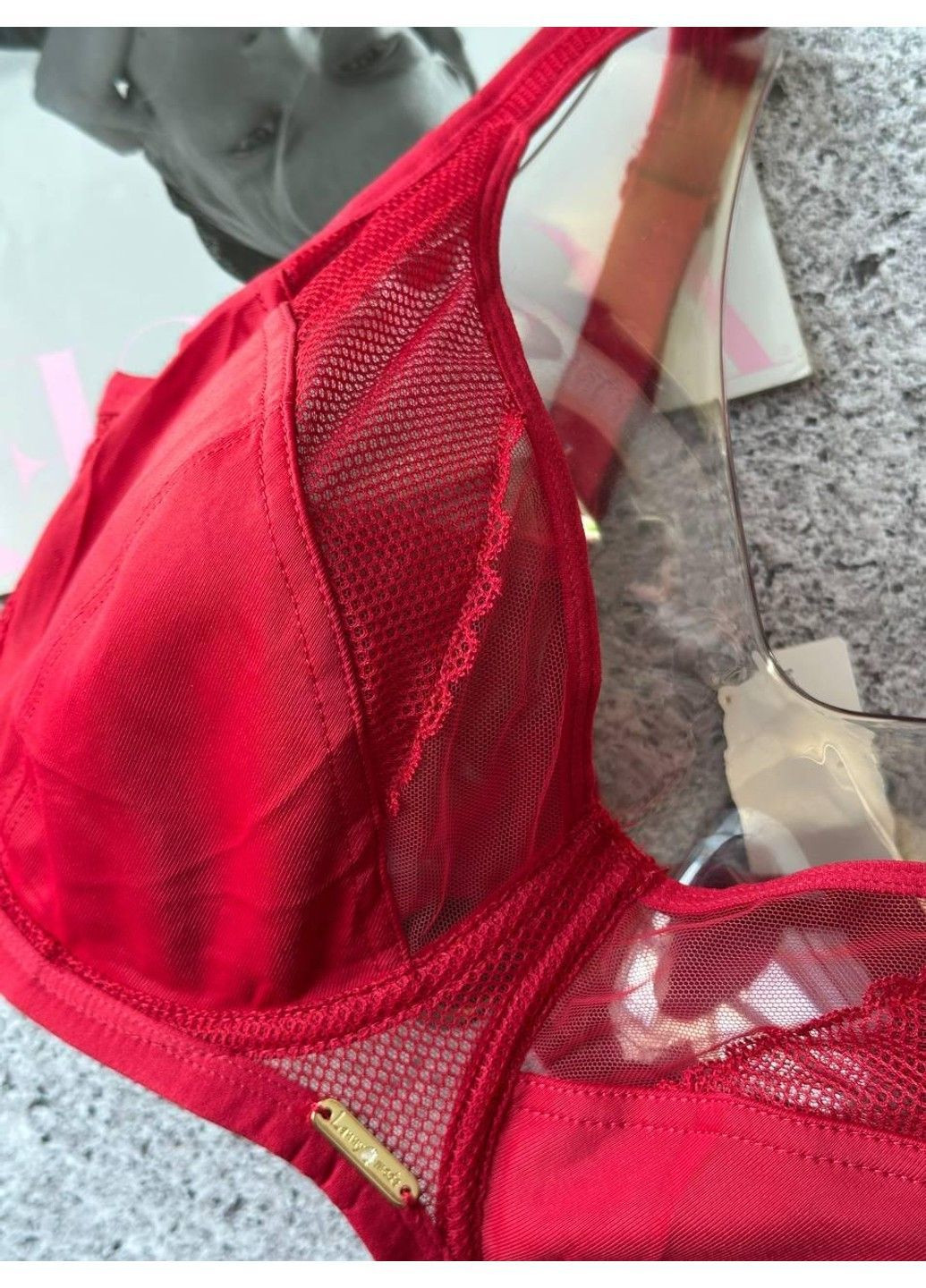 Красный комфортный бюстгальтер больших размеров мягкие чашки без поролона красный Lanny Mode