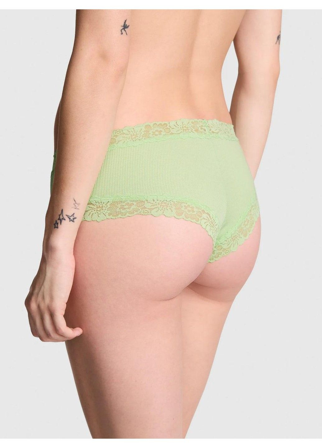 Трусики-чіки жіночі бавовняні з мереживом PINK Wink Lace-Trim Cheeky Panty зелені Victoria's Secret (330829543)