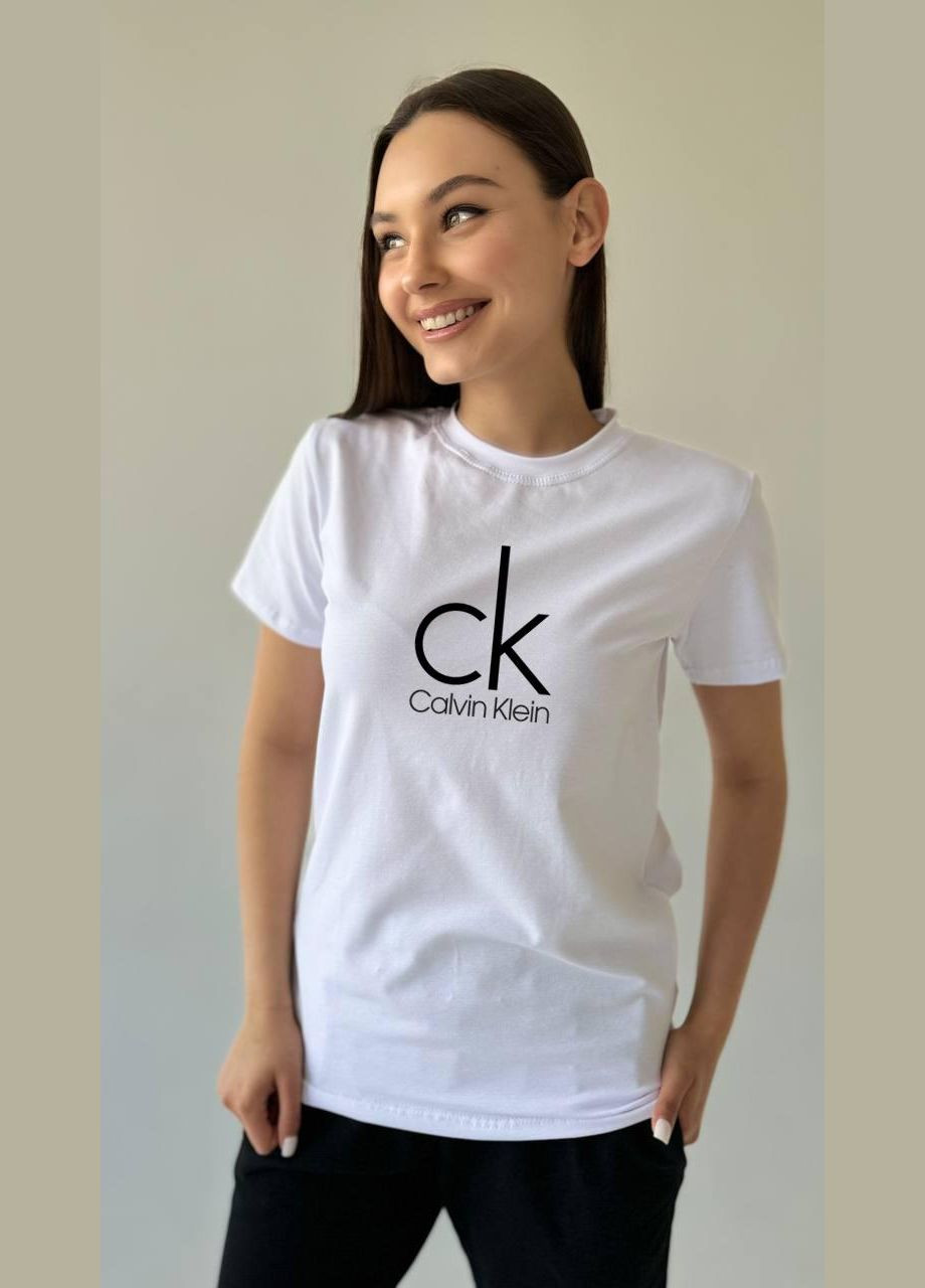 Стильна жіноча футболка прямого крою з лого Vakko - (324102386)