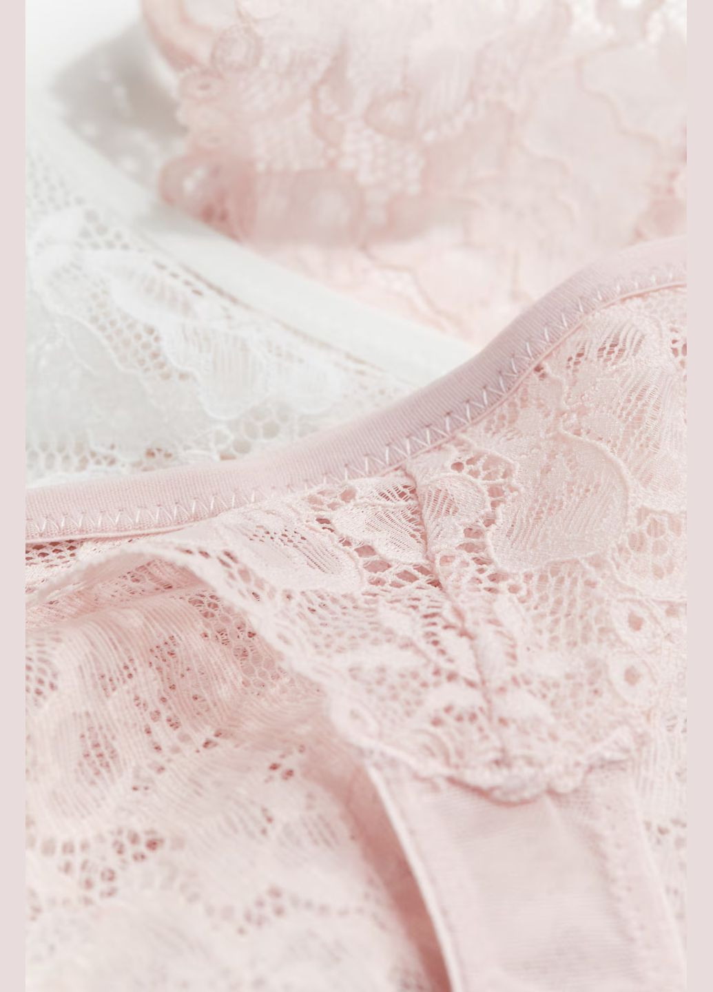 Трусики стринги кружевные 3 штуки H&M (308023231)