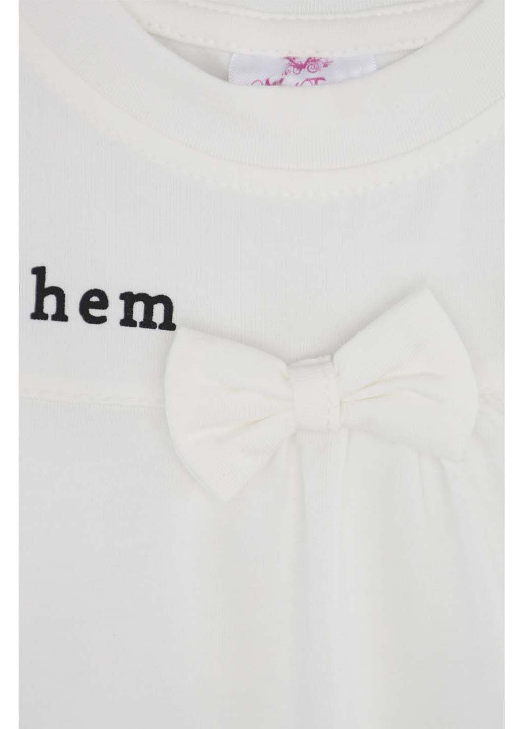 Молочная летняя футболка Miss Feriha