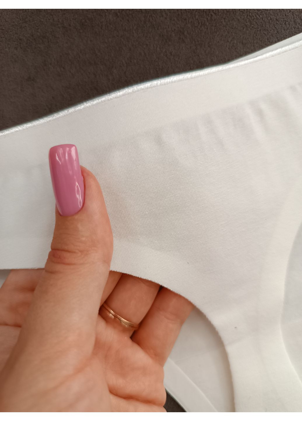 Гладенькі трусики LuLoLa стрінги (369489334)