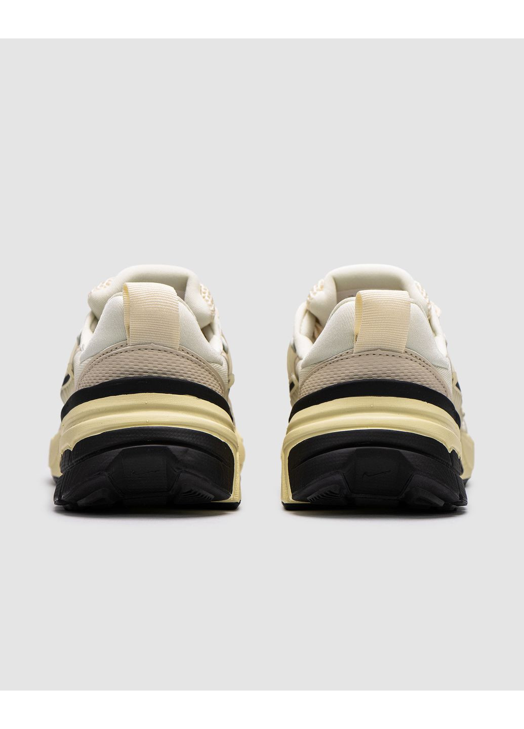 Чорні Осінні кросівки чоловічі nike v2k runtekk beige / black найк в2к рантекк No Brand