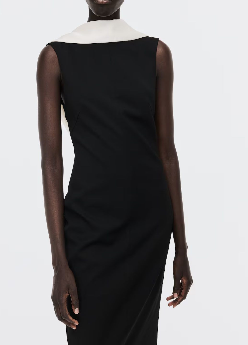 Черное праздничный платье H&M однотонное