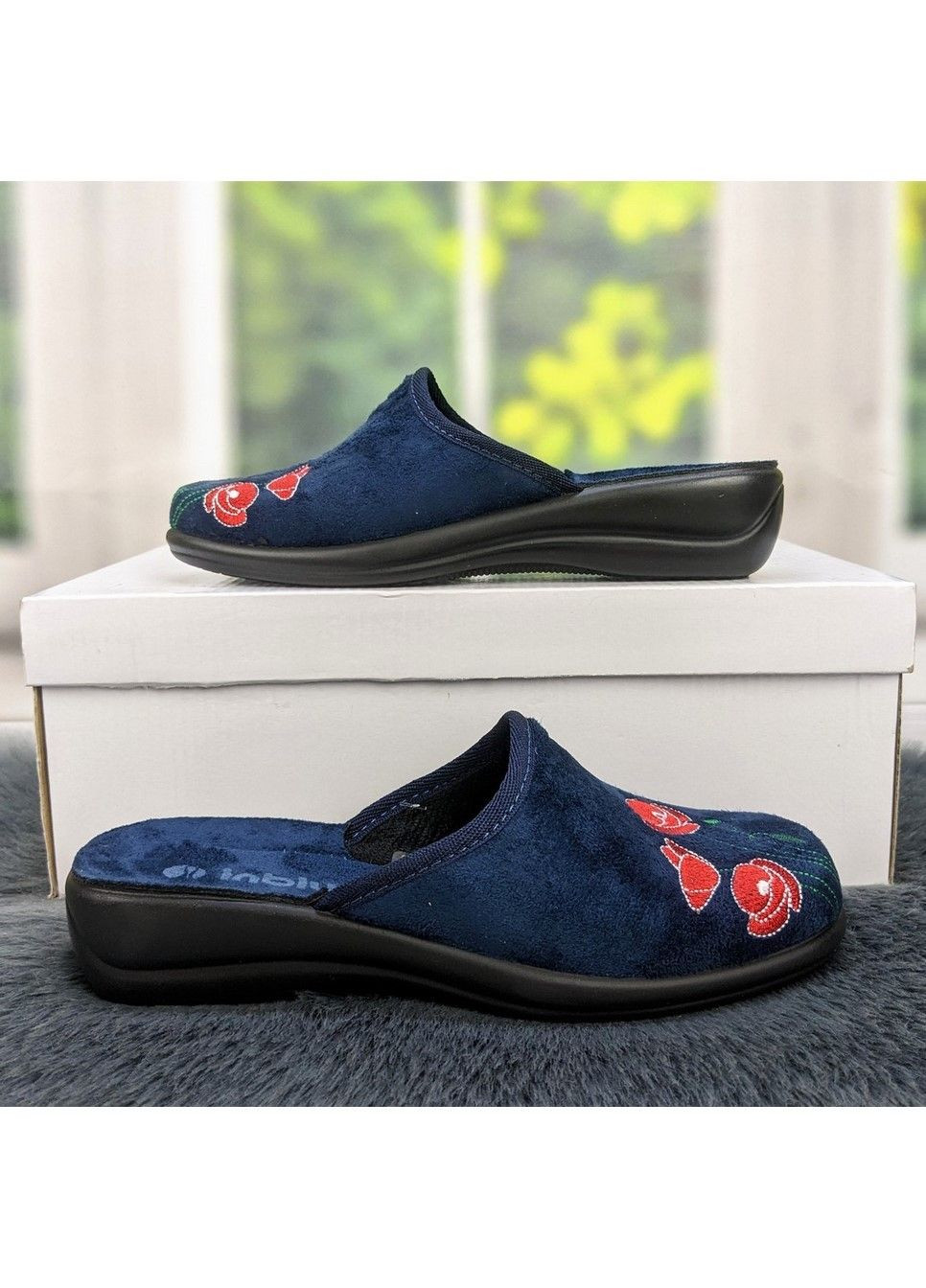 Синие тапочки домашние женские синие велюровые Inblu