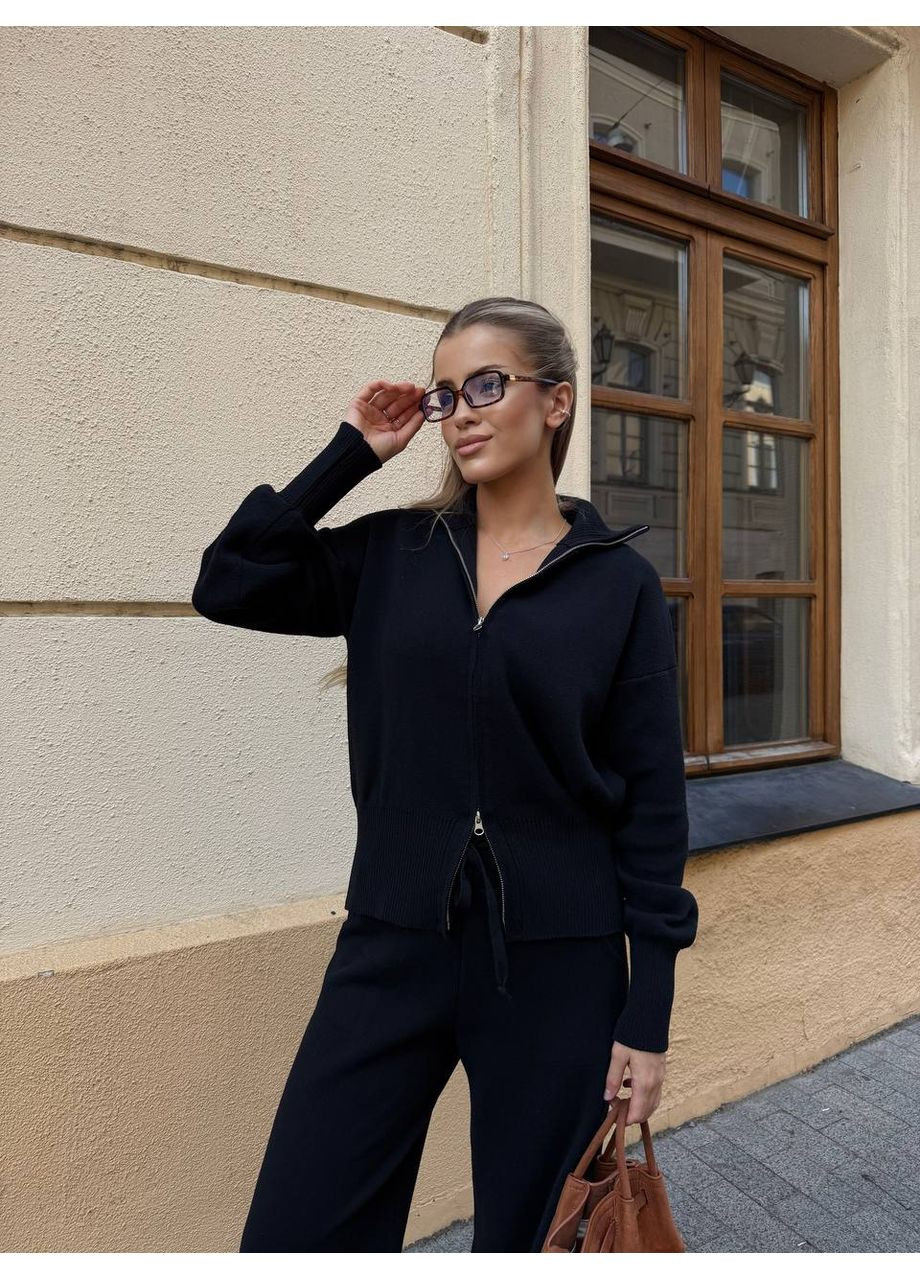 Жіночий чорний костюм No Brand (358907645)