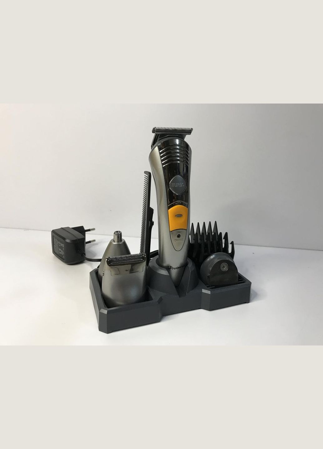 Универсальный мужской триммер для бороды усов носа и тела 7в1 Geemy 580A машинка для стрижки Gemei (297331188)