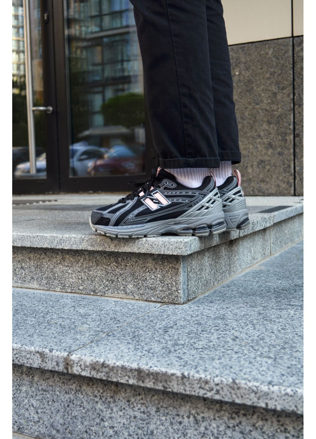 Розовые демисезонные кроссовки мужские new balance 1906r grey pink нью беланс 1906r No Brand