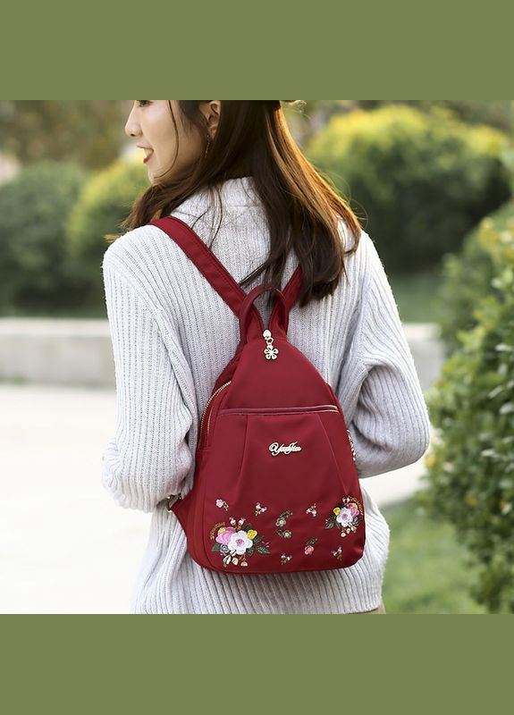 Рюкзак женский с вышивкой Red S Italian Bags (291882954)