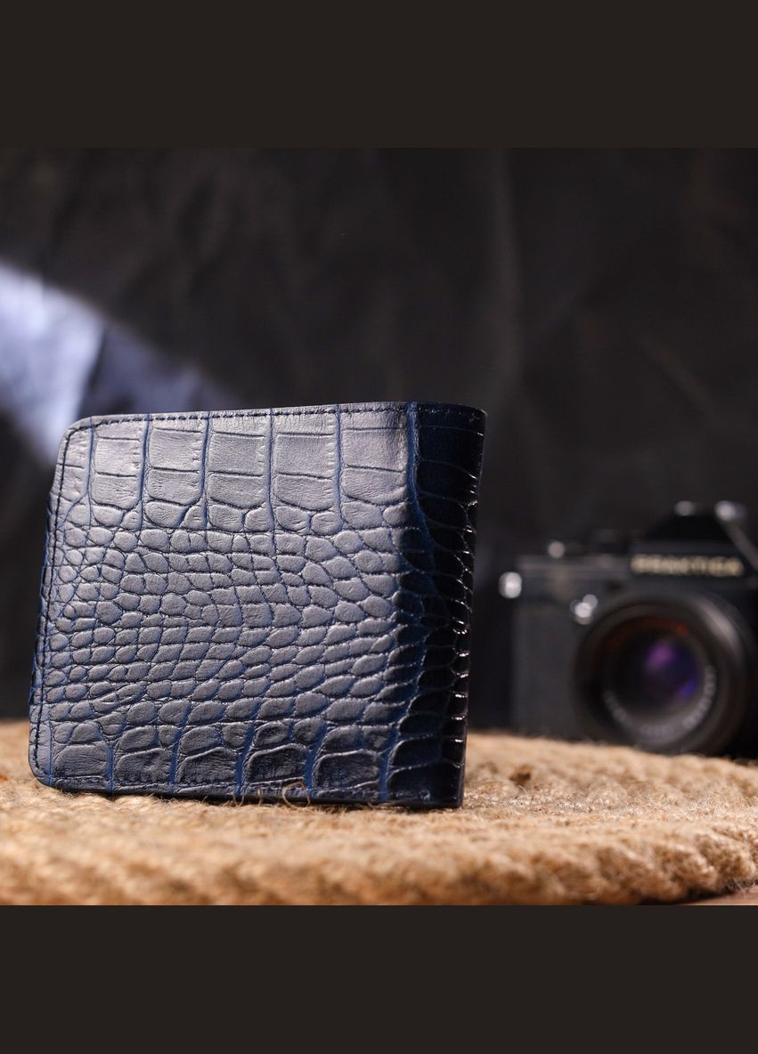 Стильне портмоне для чоловіків у два складення з натуральної фактурної шкіри з тисненням під крокодила 21577 Синє Canpellini (329149205)