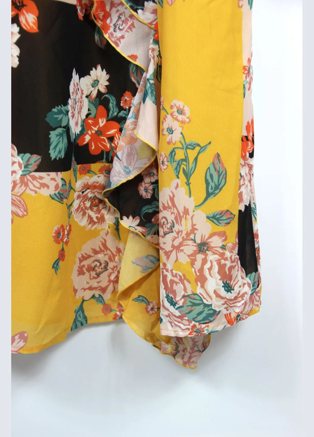 Жовтий сукня River Island