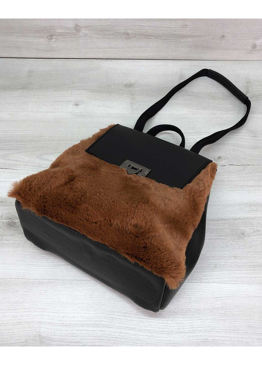 Жіночий рюкзак «Фабі» чорний з рудим хутром WeLassie (315688799)