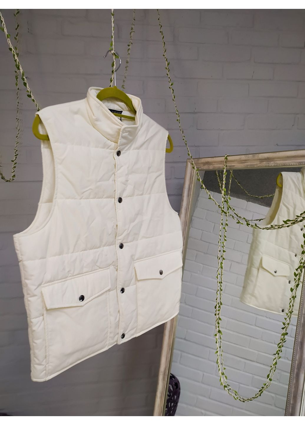 Идеальный стеганый жилет для межсезонья песочный с карманами, мужской, стильный. Zara (352742531)