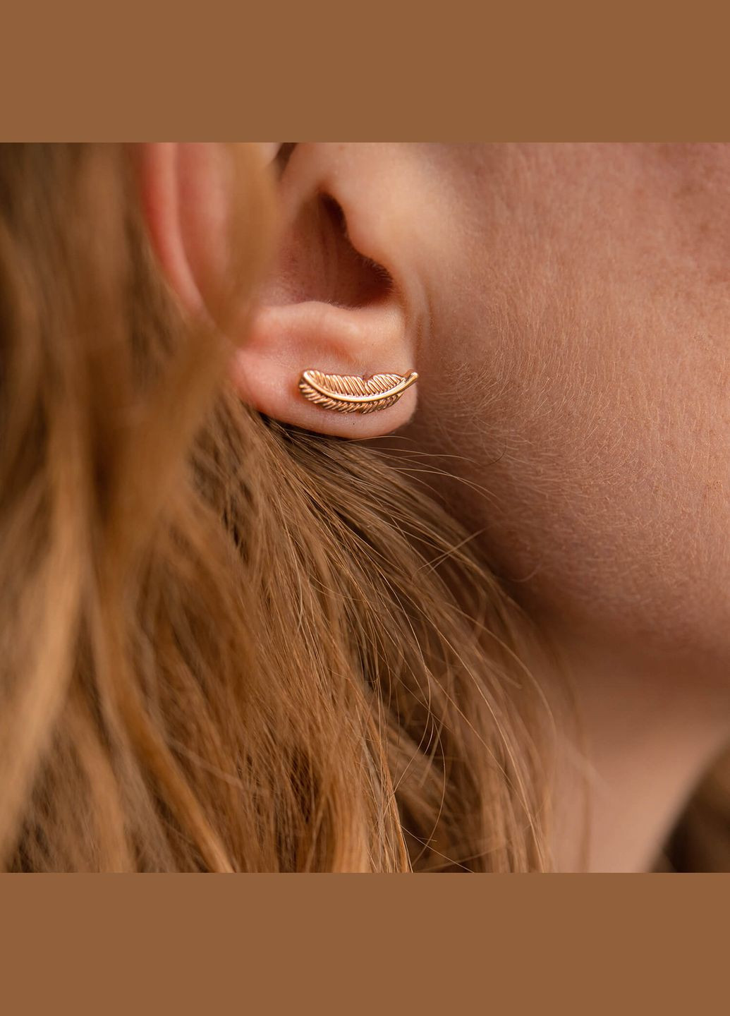 Золоті сережки - пусети Пір'їнки с07903 Oniks (264023598)