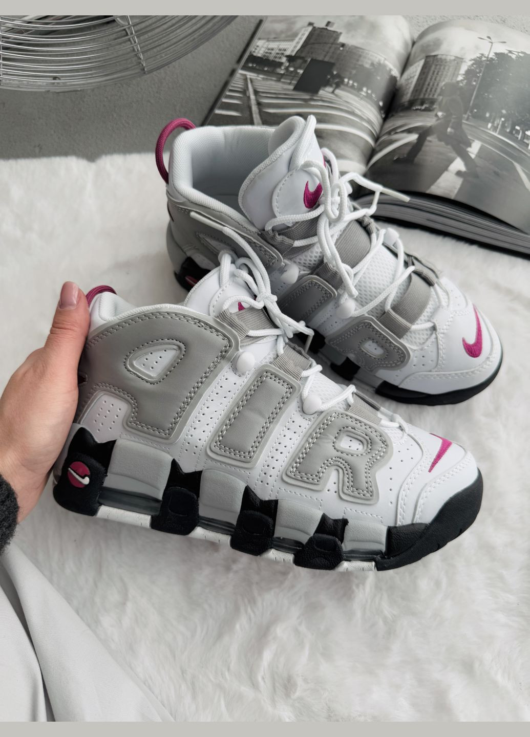 Кроссовки женские и мужские Nike Air More Uptempo 96 White Grey Black | Найк Аир Море Аптемпо 96 белые No Brand белые демисезоны (339604433)