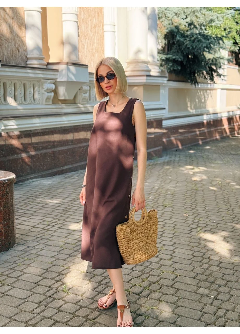 Коричневое длинное однотонное платье из льна Fashion Girl