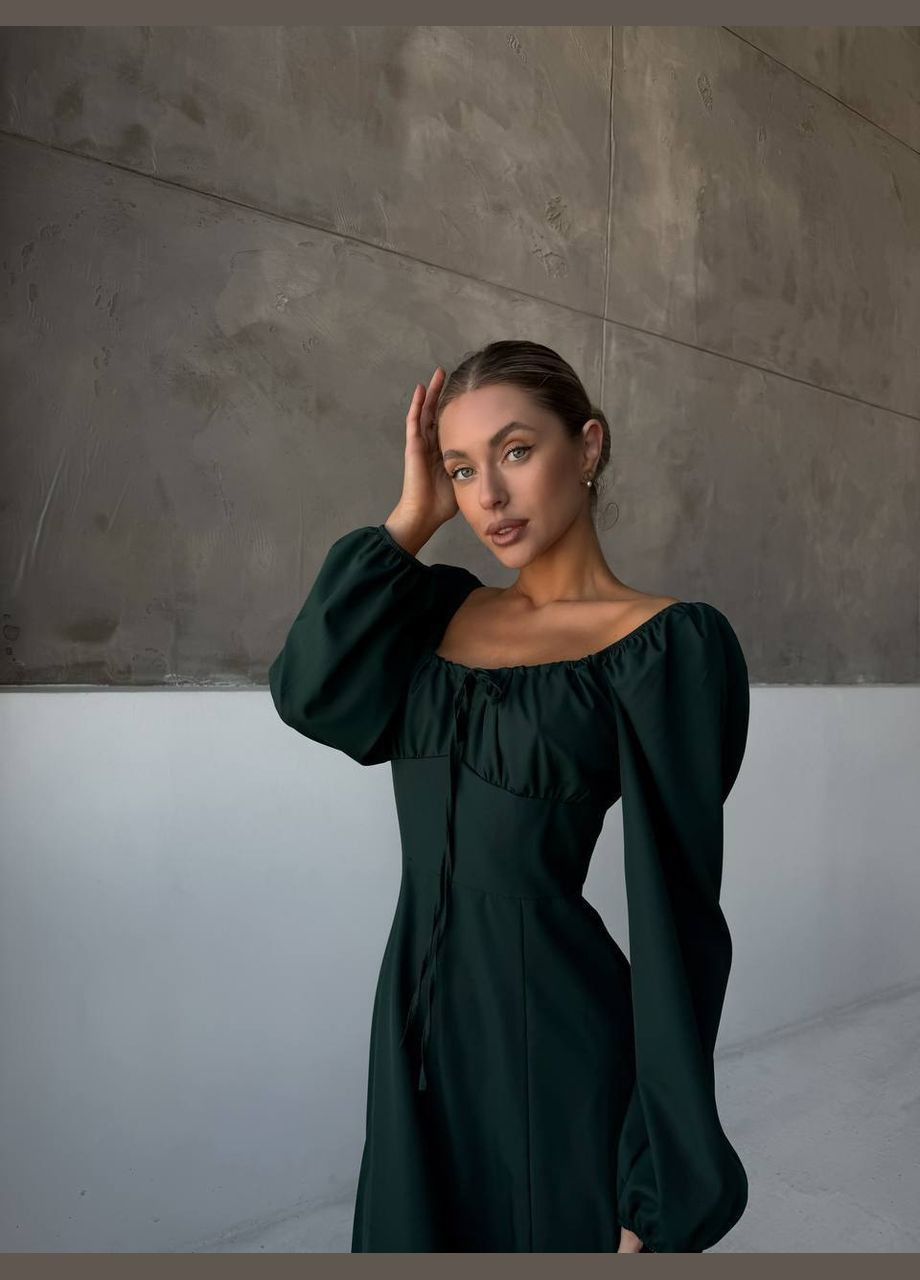 Темно-зеленое кэжуал легкое платье с рукавами фонариками Adelante однотонное