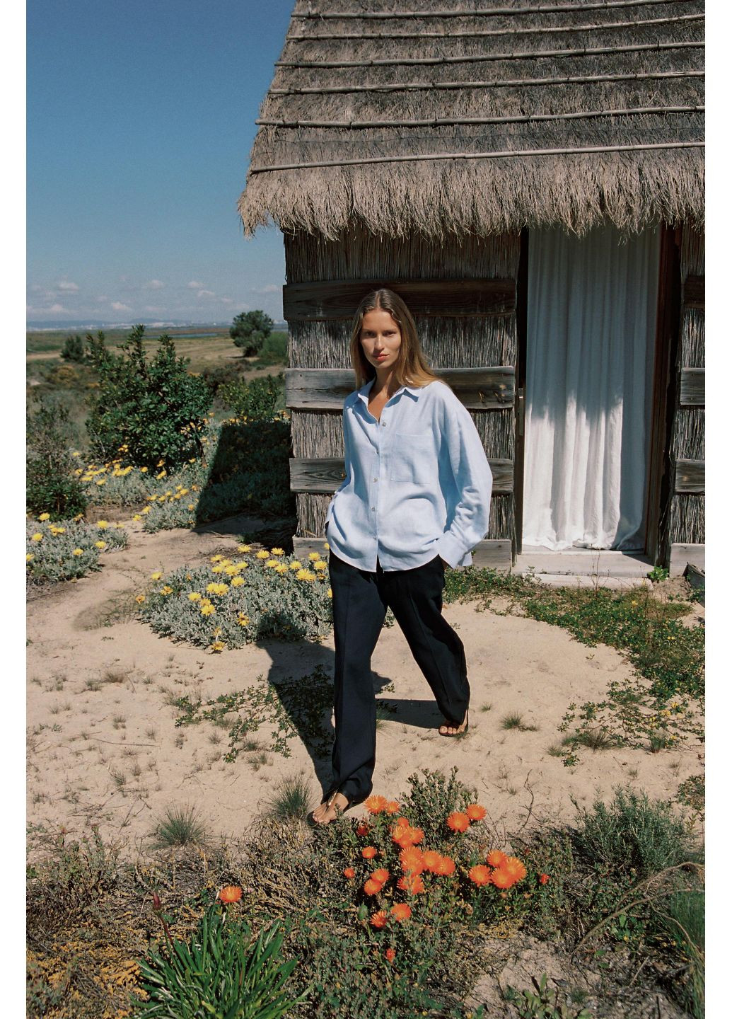 Голубая льняная рубашка оверсайз Zara