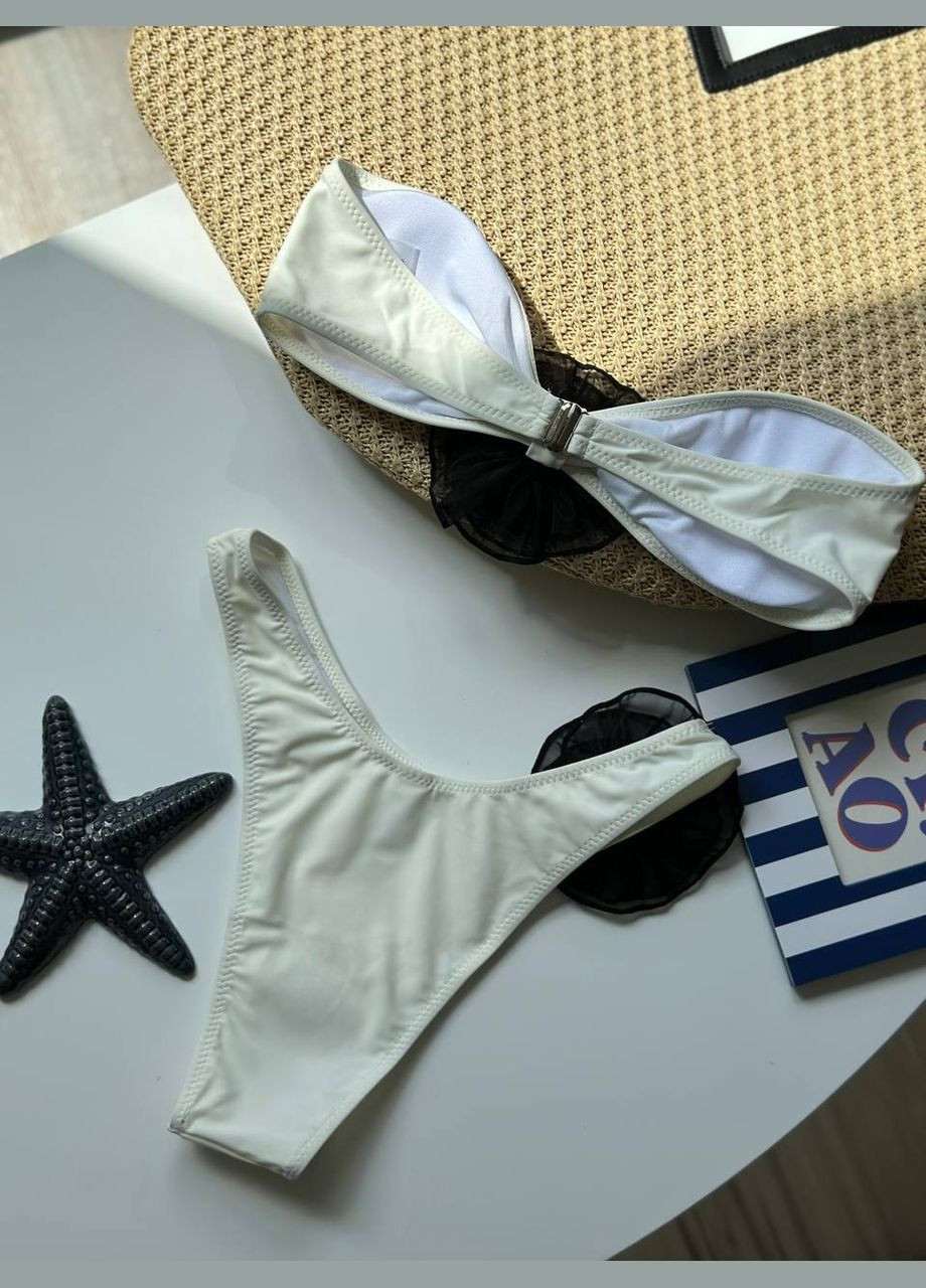 Молочний купальник з трояндами, формований ліф бандо Simply sexy