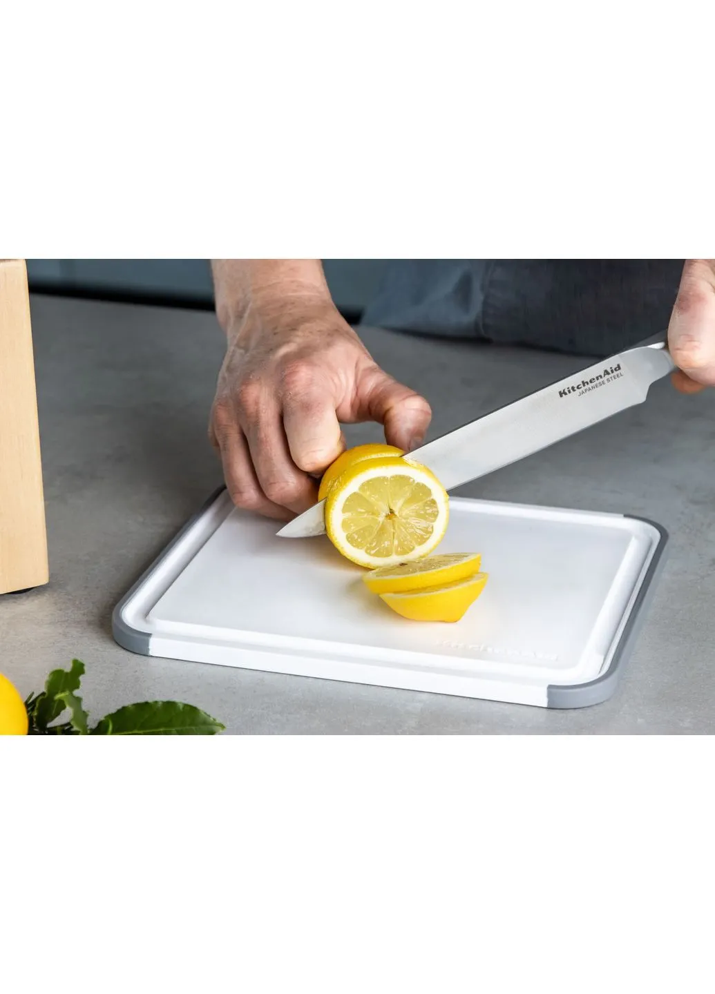 Доска для нарезки Universal двусторонняя 20.3 х 25.3 х 1 см (KEG701NOSMGA) KitchenAid (397412394)