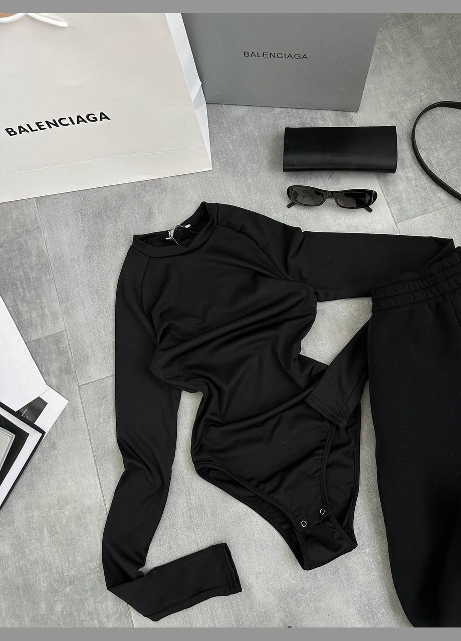 Жіночий спортивний костюм No Brand (317226821)