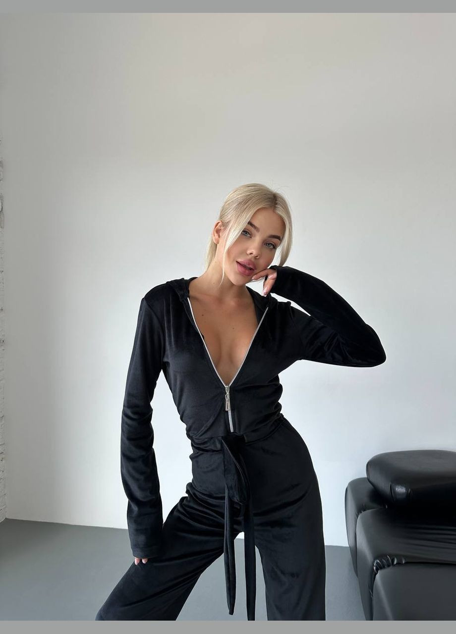 Приятный к телу мягенький комбинезон из велюр-плюша, красивый черный комбез с капюшоном No Brand 694-1 однотонный чёрный